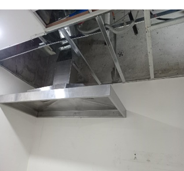 Fumehood – Installation